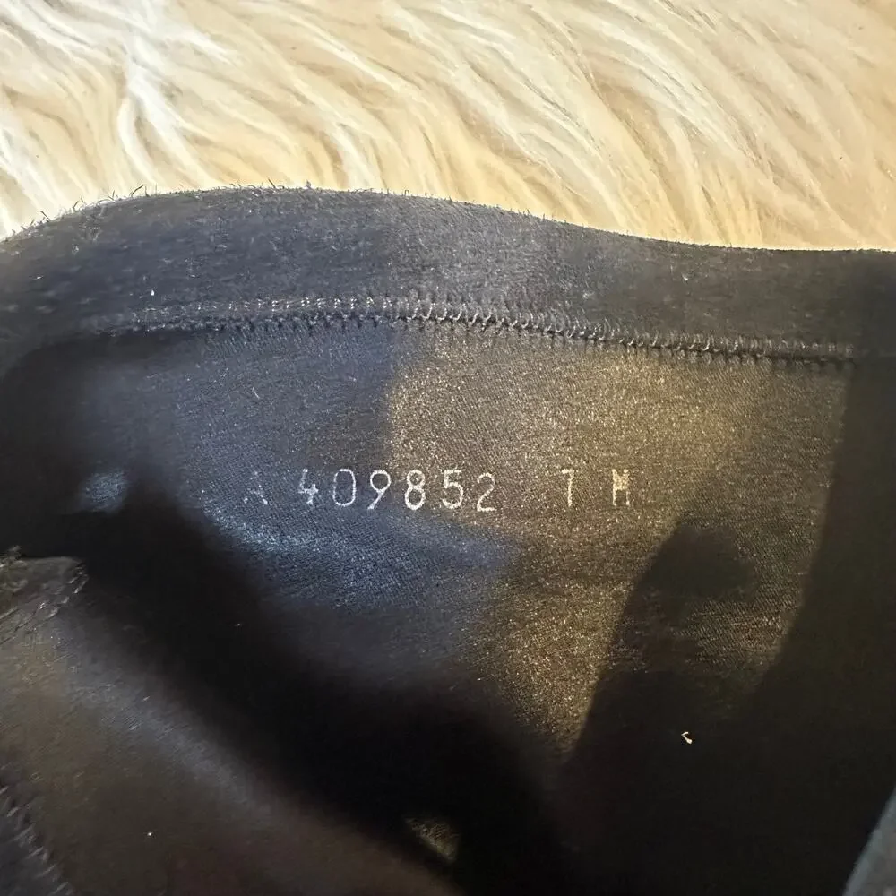 Stuart Weitzman stuart weitzman